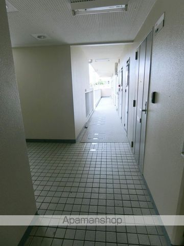 グレース山城の玄関写真