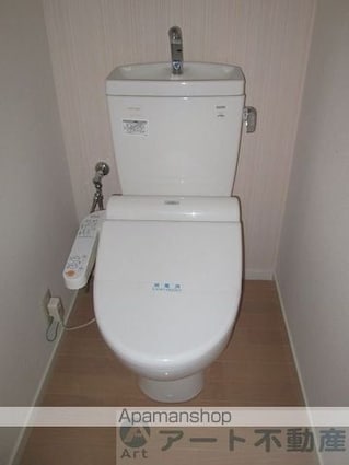 インペリアル志津川[1K/22.68m2]のトイレ