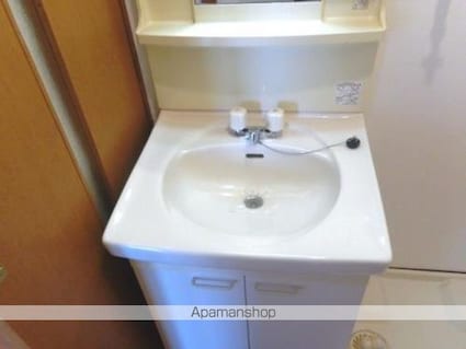 ＨＦ丸の内レジデンス[1K/27.3m2]の洗面所