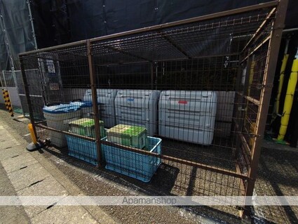 フェニックスヒルズ[1R/24.6m2]の共用部3