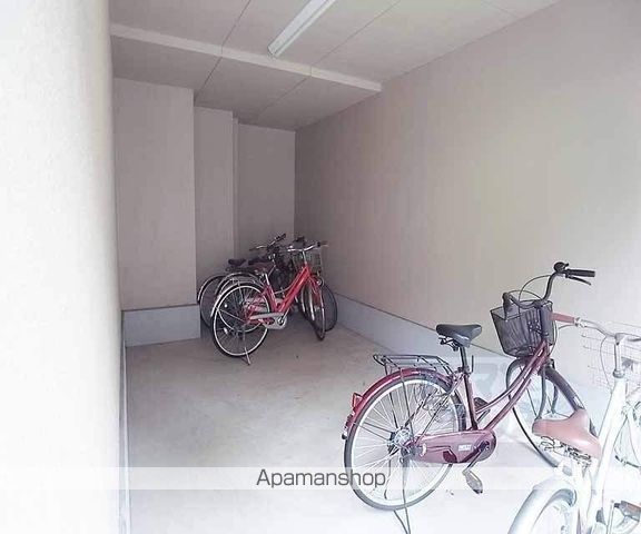 サンラック二条の玄関写真
