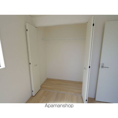 detached 東京都府中市美好町３丁目60-6

地図を見る