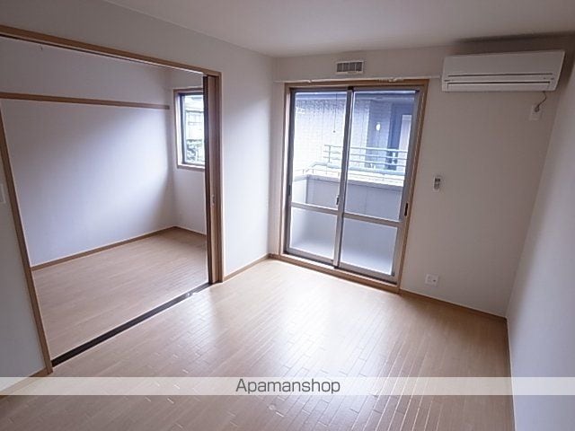 ハイズコート稲葉荘の内装写真