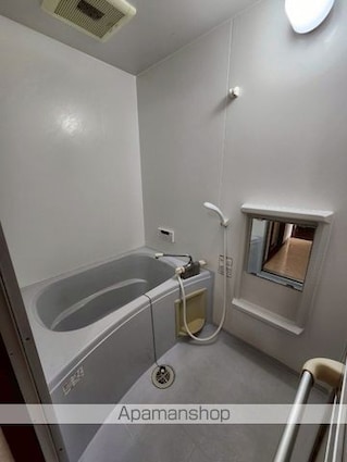 マンションリラ[2K/33.27m2]のバス