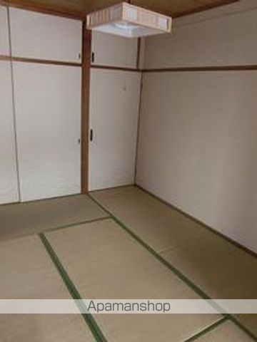 清水マンションの内装写真