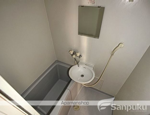 レオパレスユアーズIIIの内装写真