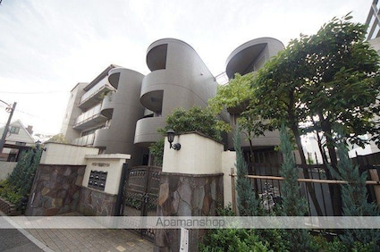 パトリシア信濃町テラス[1LDK/67.71m2]の外観2