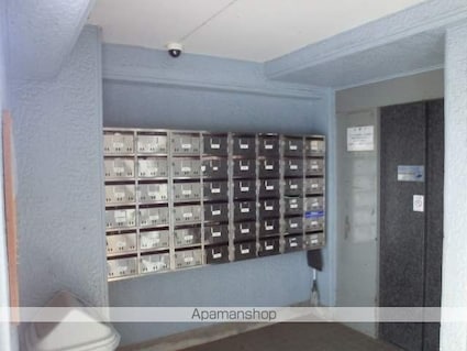 メゾンドール中寺[6LDK/100m2]の共用部2