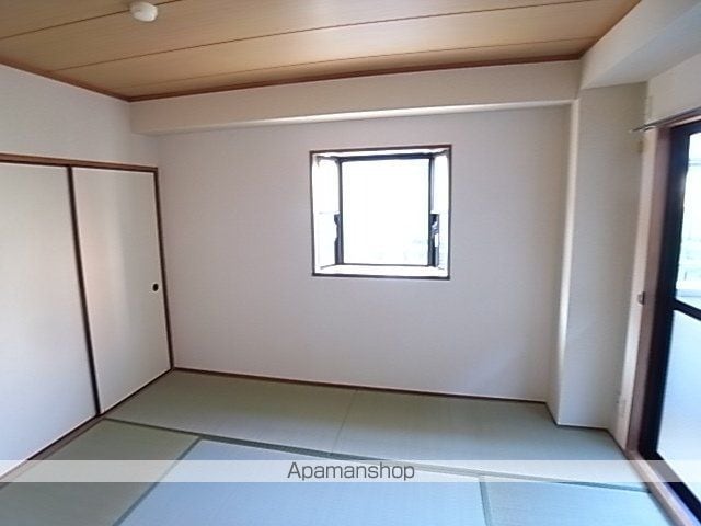 ラフォーレ塚口の内装写真