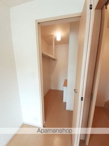 モデルノ カーサの内装写真
