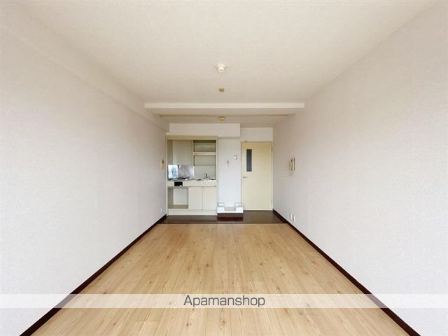 センチュリーマンションの内装写真