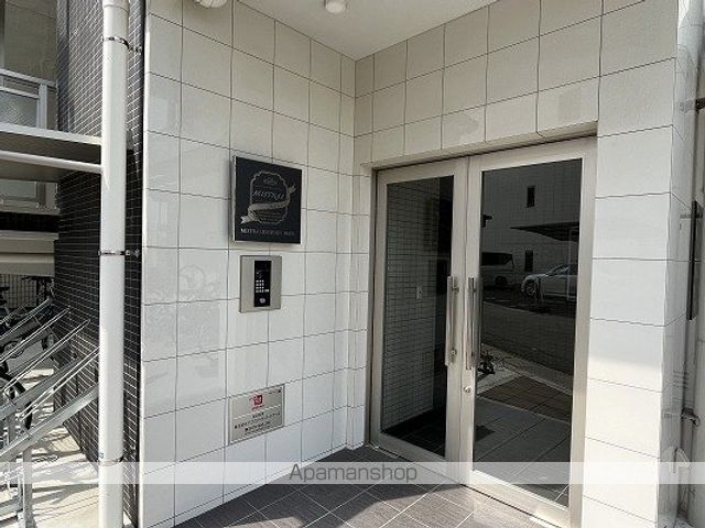 MISTRAL姫路駅前IVの玄関写真