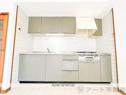 インペリアル土居田南[3LDK/67.5m2]のキッチン