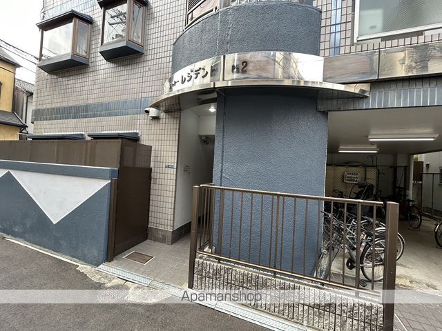 シャトーレジデントpartIIの玄関写真