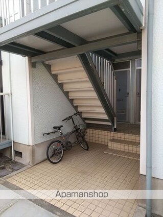 プレジール湯川[1DK/29.42m2]のエントランス