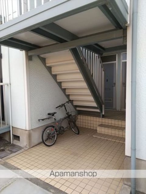 プレジール湯川[1DK/29.42m2]のエントランス