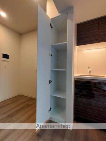 ESLEAD COURT堺筋本町の内装写真