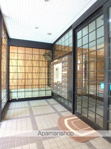 ヒルクレスト大濠公園駅の玄関写真