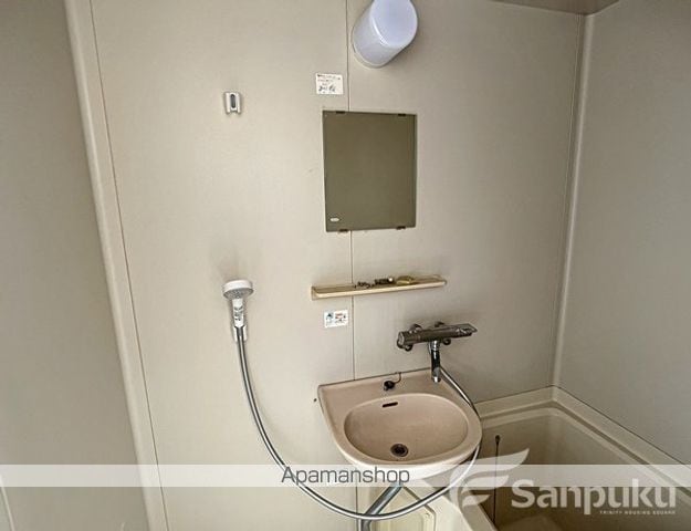 フレグランスしみずの内装写真