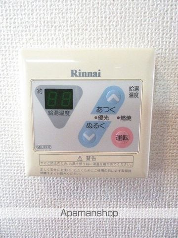 カサ フェリスA棟の内装写真