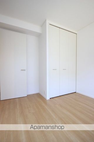 エメラルドの内装写真