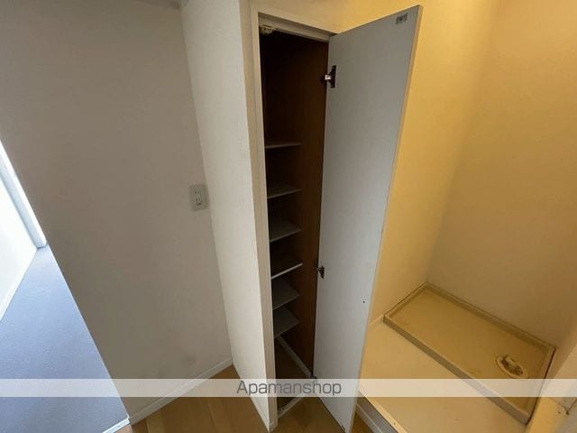 レオパレス光壱番館の内装写真