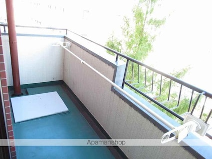 岩手県盛岡市中央通１丁目[1R/28m2]のバルコニー