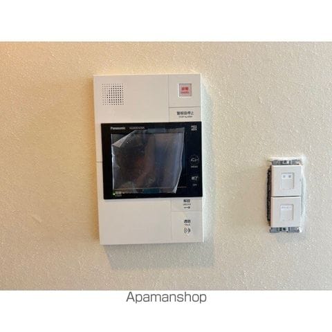 コンフォリア江坂広芝町の内装写真
