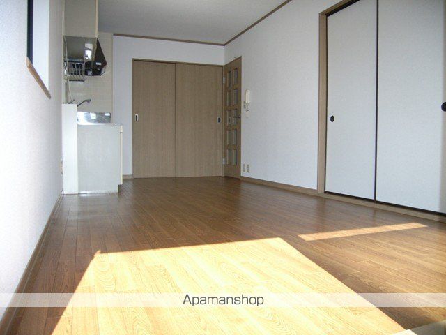 ウインドミールの内装写真