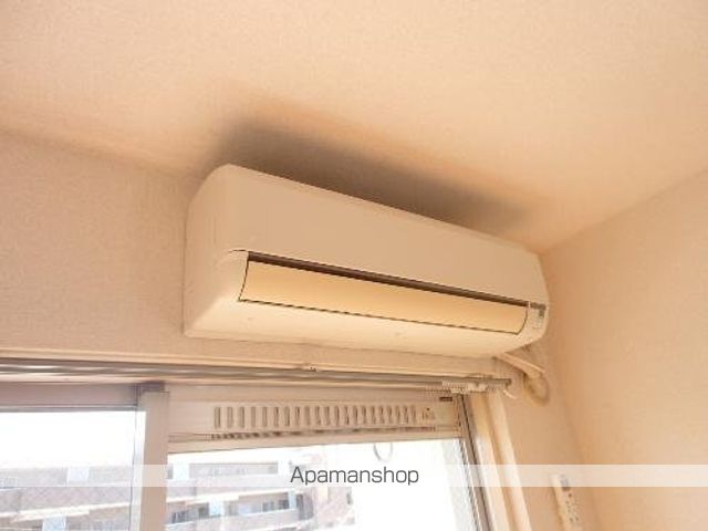 タッシ国立の内装写真