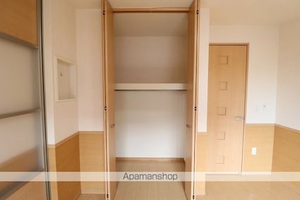 クリスタル　エトワール[3LDK/70.43m2]の内装3