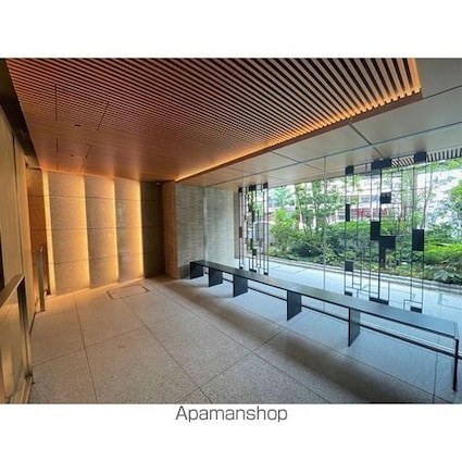 ザ・パークハビオ新中野[1R/26.35m2]のロビー3