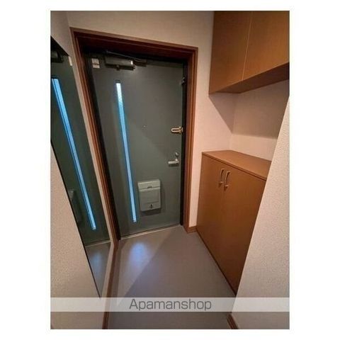 レフィナードの内装写真