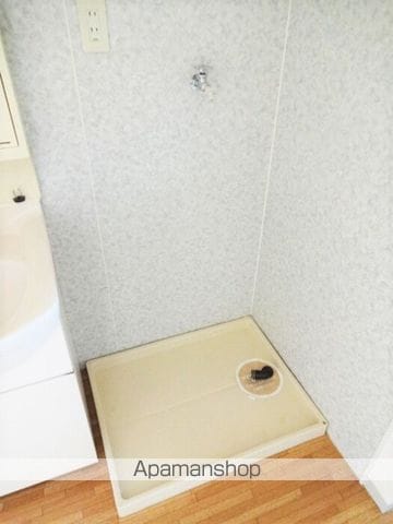 ボーンハウスこどもの森 A棟の内装写真