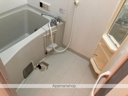 ラ・シャスト　Ⅱ　ＡＢ[1K/31.21m2]のバス