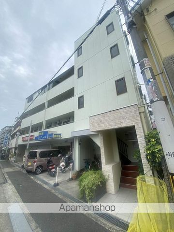西林マンションの外観写真