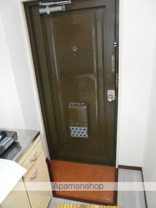 ハイムポプリ[1R/13m2]の玄関