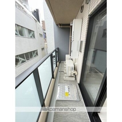 ザ・グラヴィティ新宿[2DK/37.9m2]のバルコニー