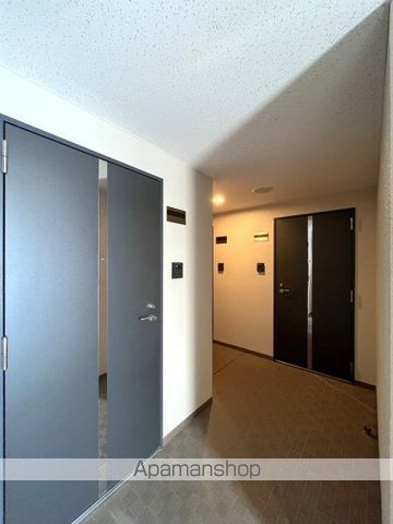 フレールK&Yの内装写真