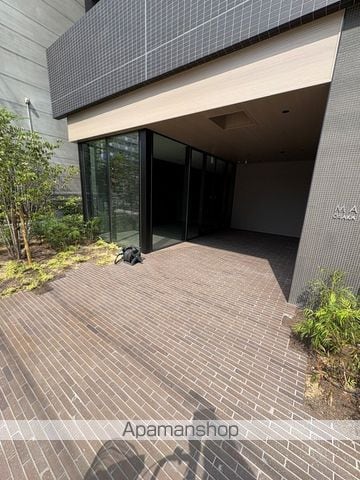 メイクス大阪鶴見の玄関写真