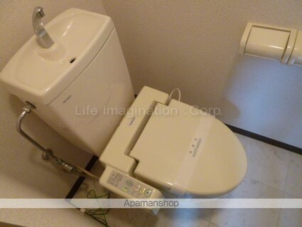 滋賀県大津市和邇南浜[2LDK/51.66m2]のトイレ