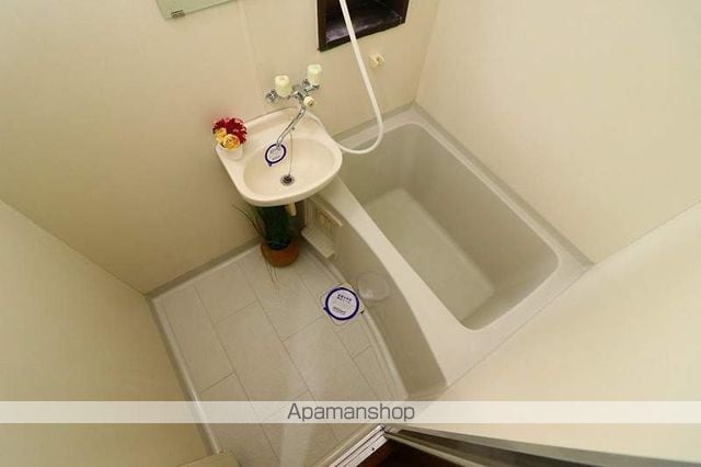 ロイヤルパレスIの内装写真