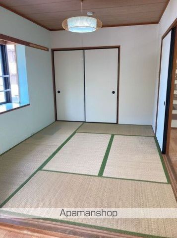ラフィーヌ横浜片倉町の内装写真