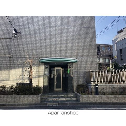 プレミール高輪の玄関写真