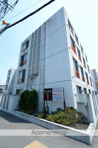 ル・ノール学園前の外観写真