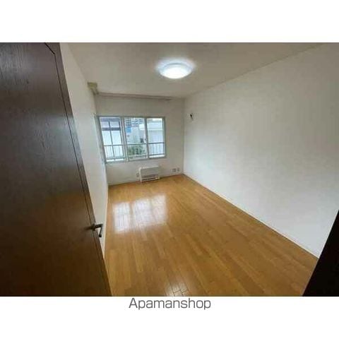 クラーク宮の森の内装写真