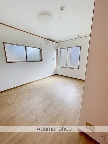 ハイツこやま峰 2号棟の内装写真