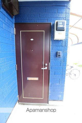 コーポ東高倉の玄関写真
