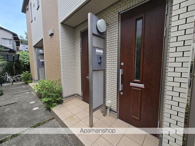 油面パークヴィレッジの玄関写真