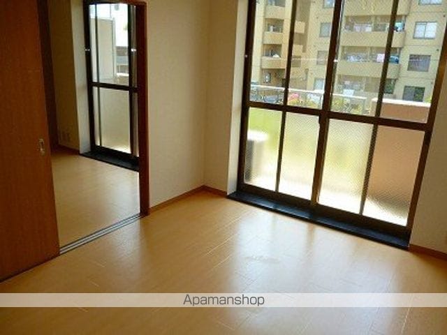 ゴールデンハイツの内装写真